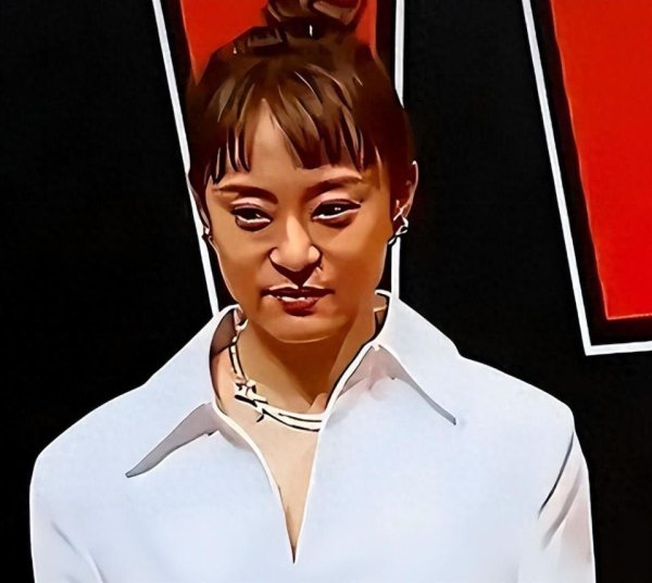 炒股炒股配资 明星失去滤镜有多丑？张凌赫显老，孙俪僵硬畏缩，迪丽热巴太意外